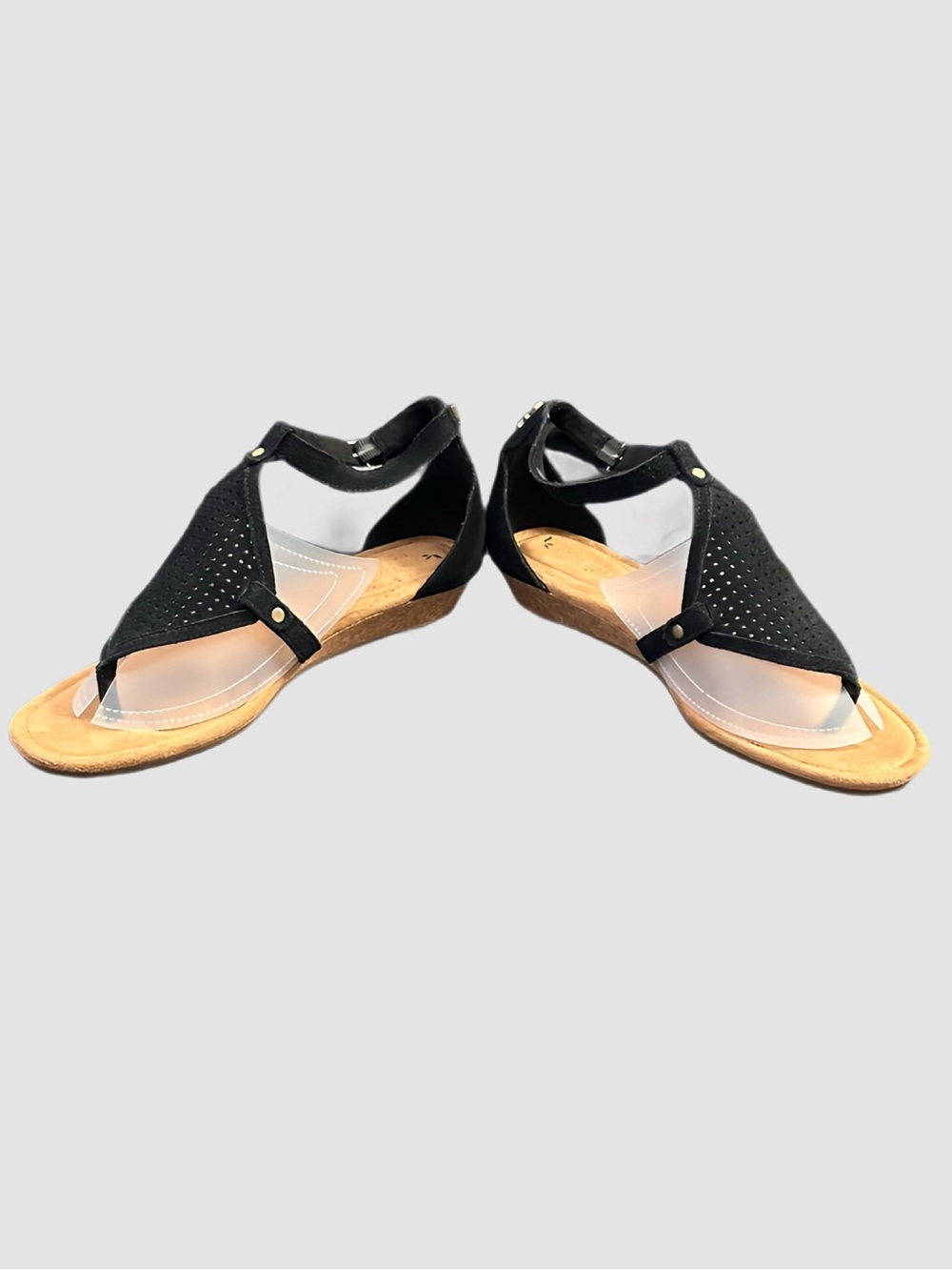 Koolaburra by UGG Black Perforated T-Strap Comfort Sandals Women’s Size 9